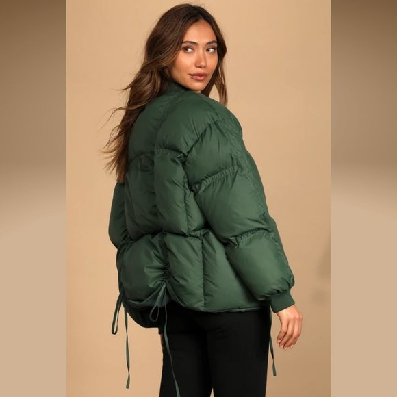 Lulus Jackets & Blazers - NWT Dark Green Oversized Puffer Jacket / Small